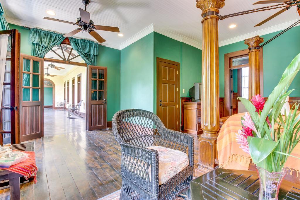 Colonial Suite @ Mahogany Hall San Ignacio Eksteriør billede